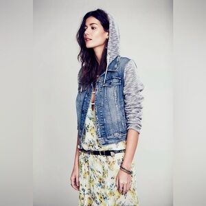 Free People 100% Cotton Distressed Denim Jean Jacket Size Small